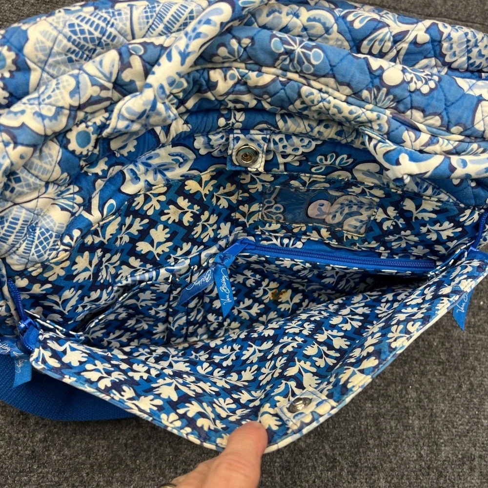 Vera Bradley Blue Floral Quilted Laptop Travel Bag Shoulder Strap 16x12x6